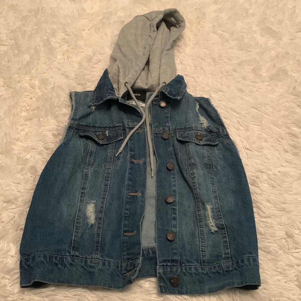 BDG  Urban Outfitters denim distressed  vest with hood size XS